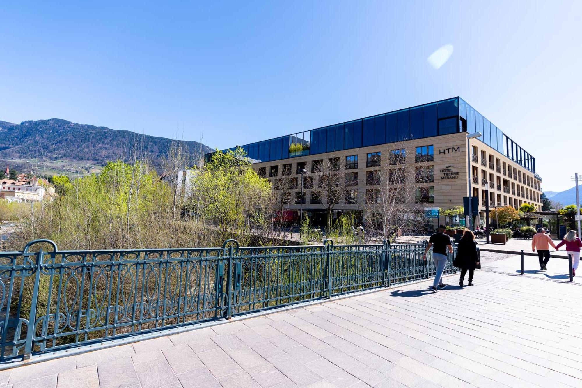 Ausblick Kleinjuwel Mit Panoramablick + Garage Διαμέρισμα Μεράνο Εξωτερικό φωτογραφία